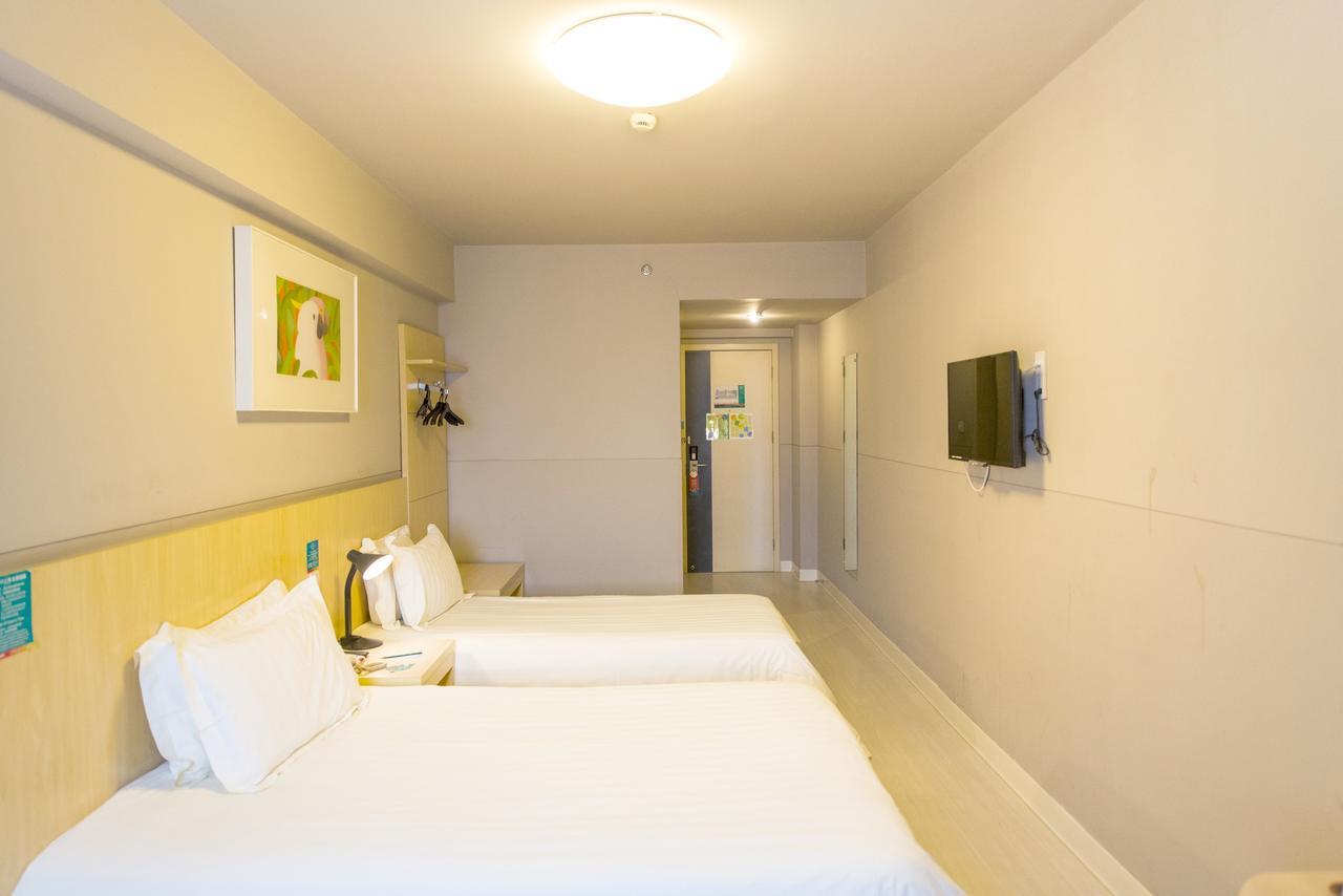 Jinjiang Inn Select Jiaxing Wanda Plaza Exterior photo